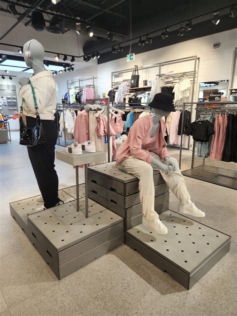 sherway gardens adidas